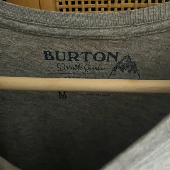 Burton Men’s (M) Long Sleeve Shirt - Picture 4 of 5
